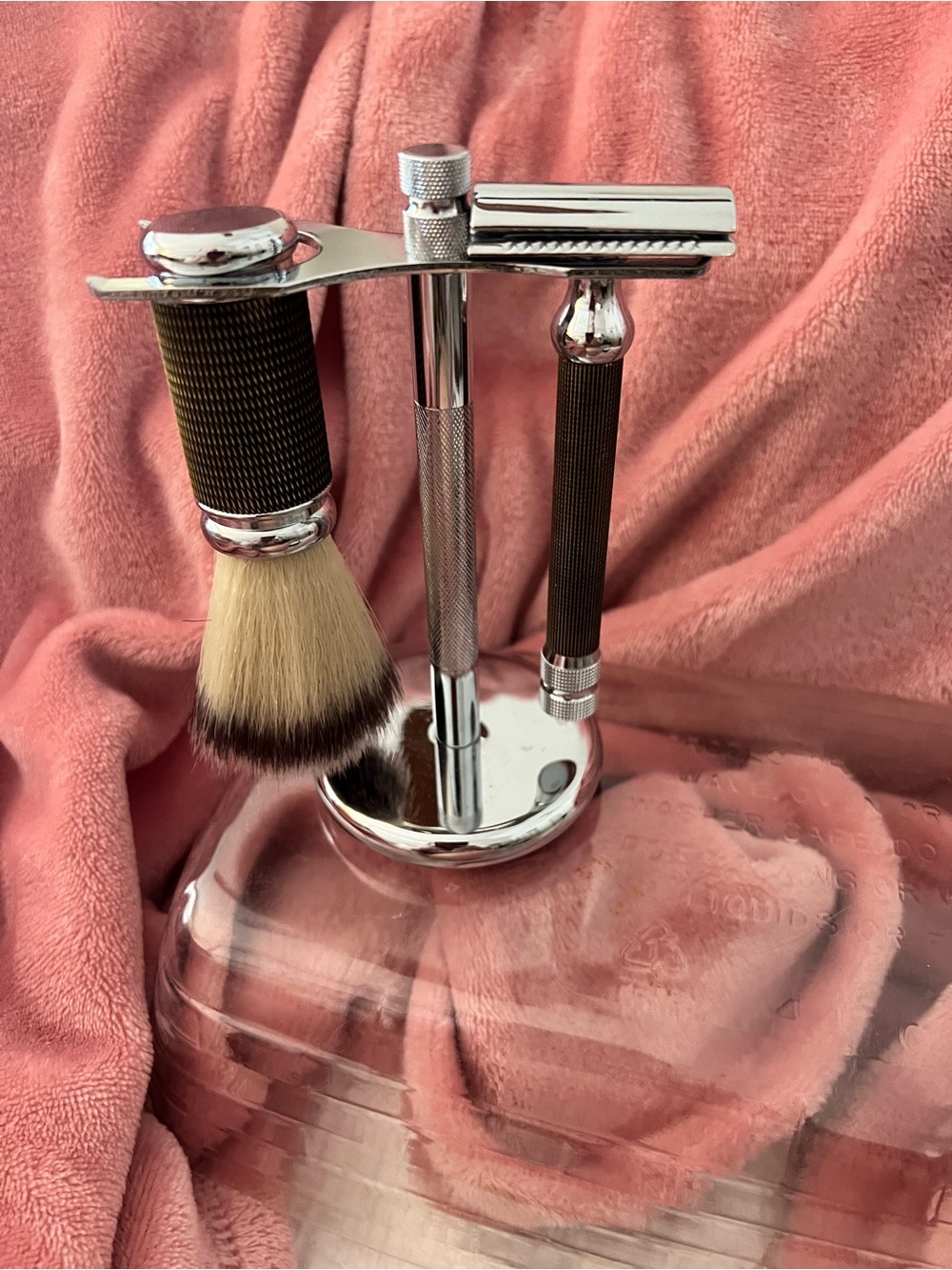 Men's Chrome Safety Razor and Brush Set - Brown Handle